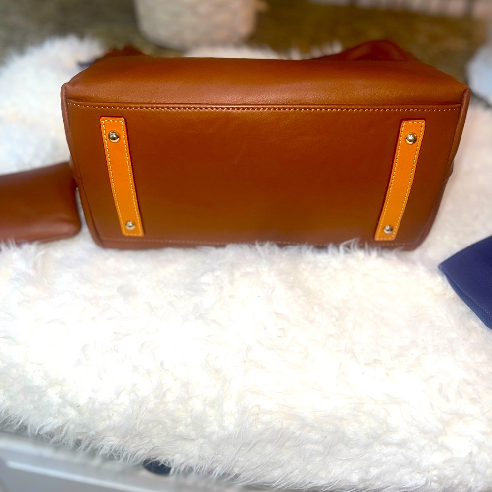 Dooney & Bourke McKenzie hobo handbag - Picture 7 of 12